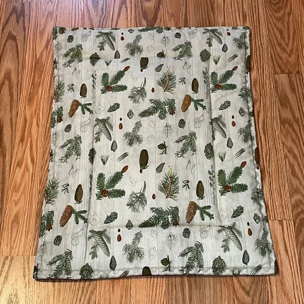 Dog Pet Cat Mat/Bed, Pine Cones, boughs, rustic, farmhouse, cabin, 18 x 24